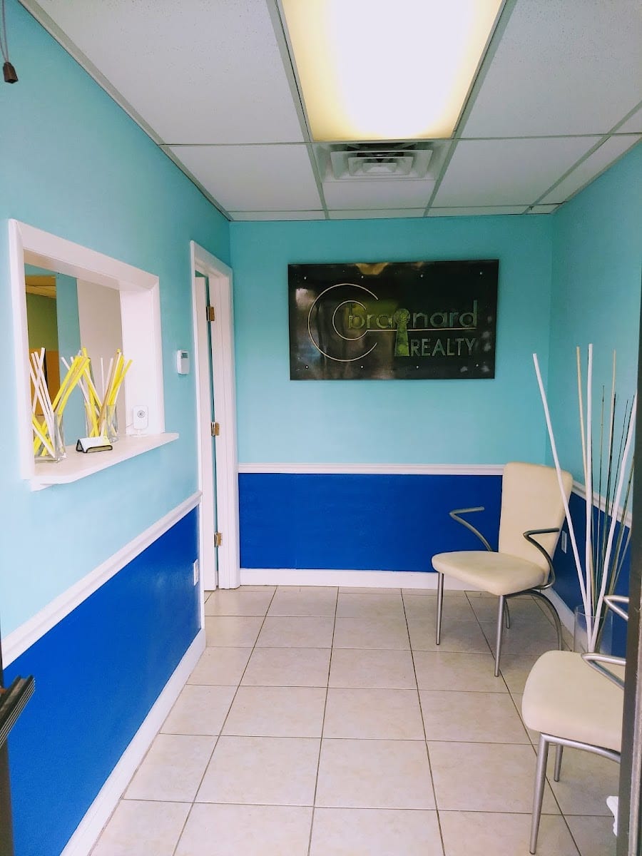 Brainard Realty, photo 4