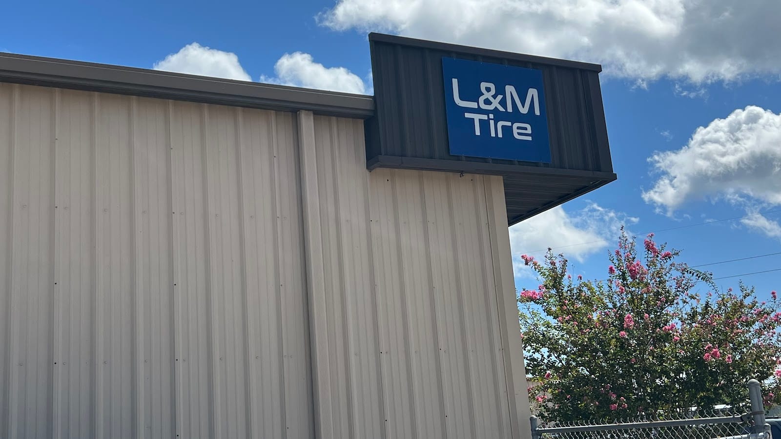 L&M Tire and Automotive, LLC, photo 4