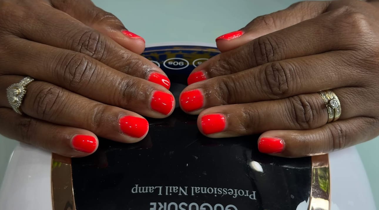 Emerald Aura Nails & Spa, photo 4