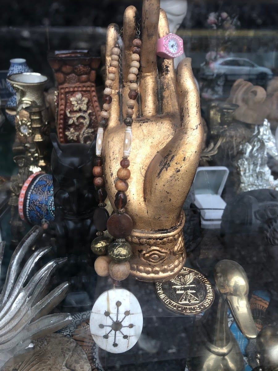 Black Diamond Art Gallery