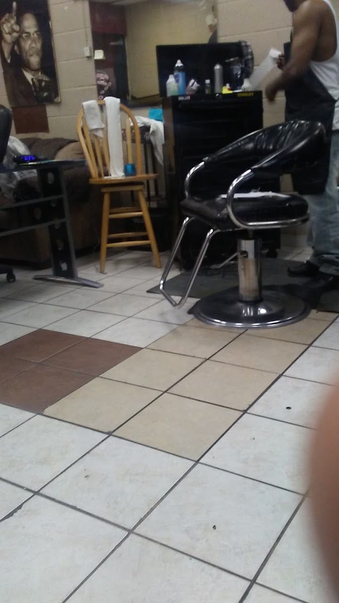 Goldfingers Barbershop