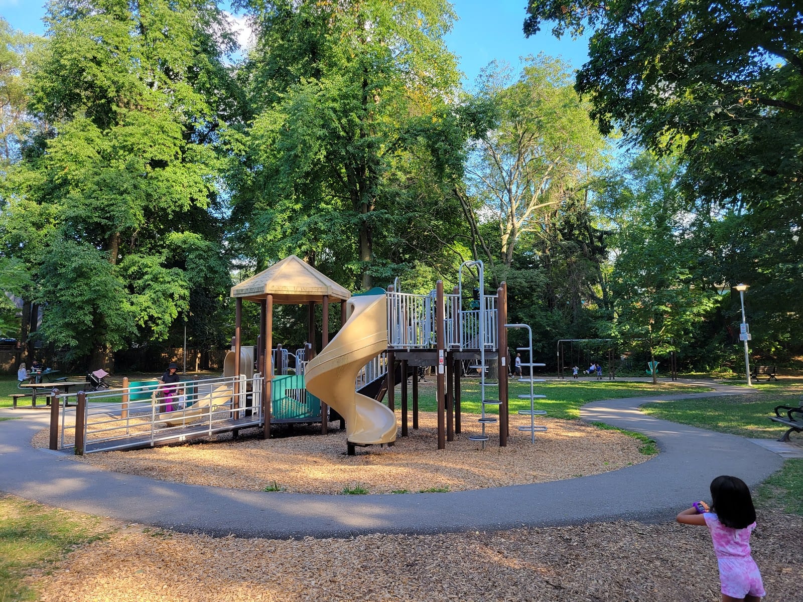 Forest Hill Road Park