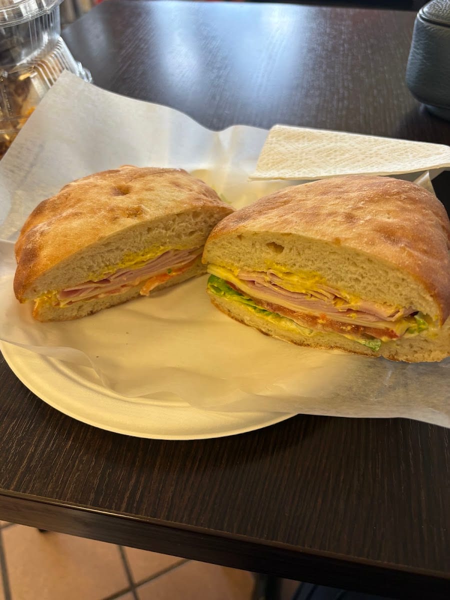 Family Bakery Cafe, photo 2