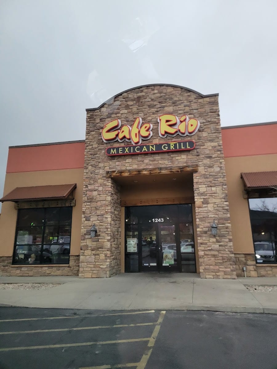 Cafe Rio Fresh Modern Mexican, photo 4