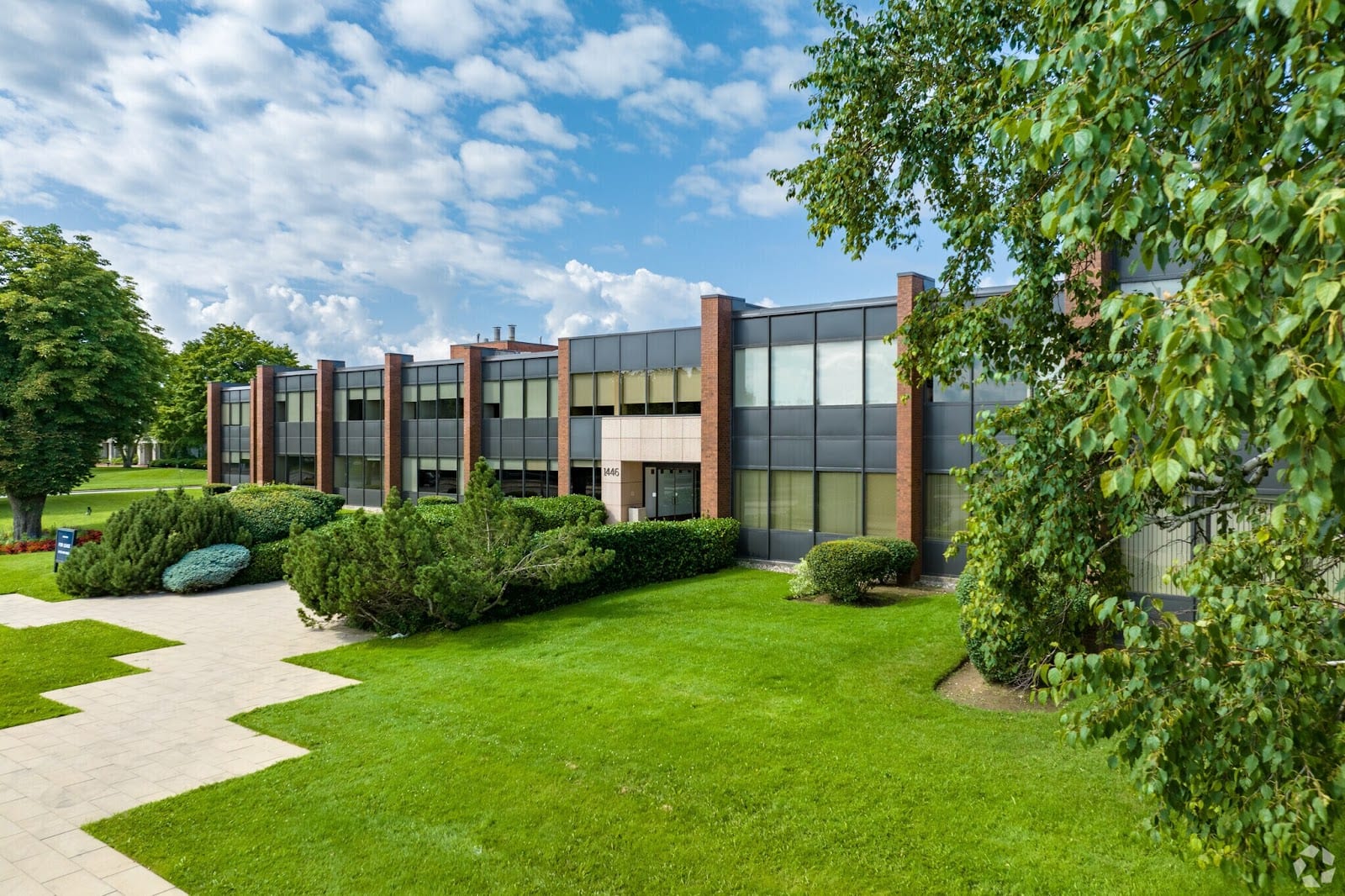 Royal Canadian College of Massage Therapy
