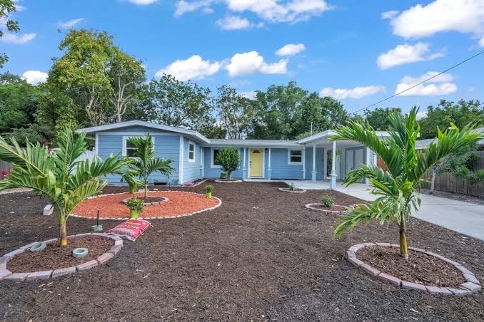 Charming 3-bedroom house in Sarasota near Siesta Beach, Trader Joe's, Cafes, etc, photo 2