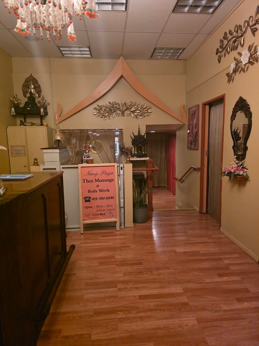 Nang Paya Thai massage