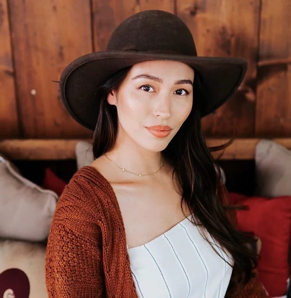 Earth Sign Beauty & Brows