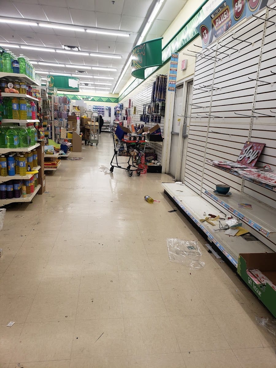 Dollar Tree, photo 3