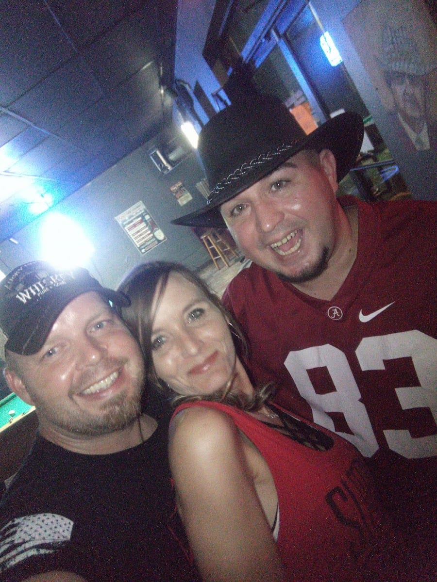 The Hut Bar, photo 3