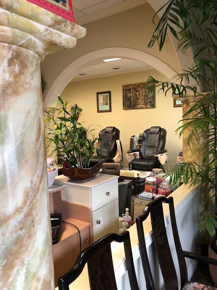 Heights Salon, photo 2