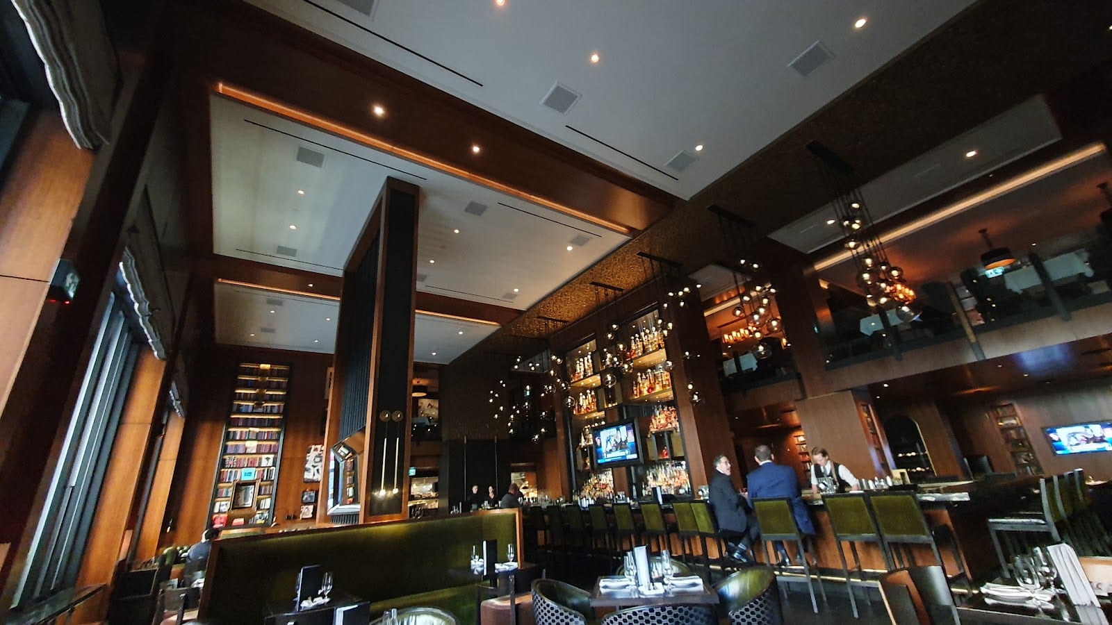 Hy's Steakhouse & Cocktail Bar