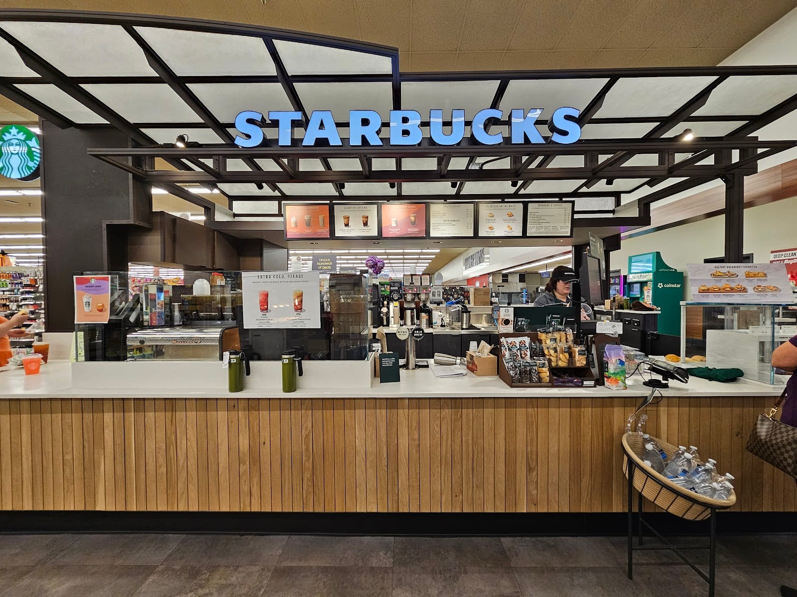 Starbucks Coffee Company, photo 2