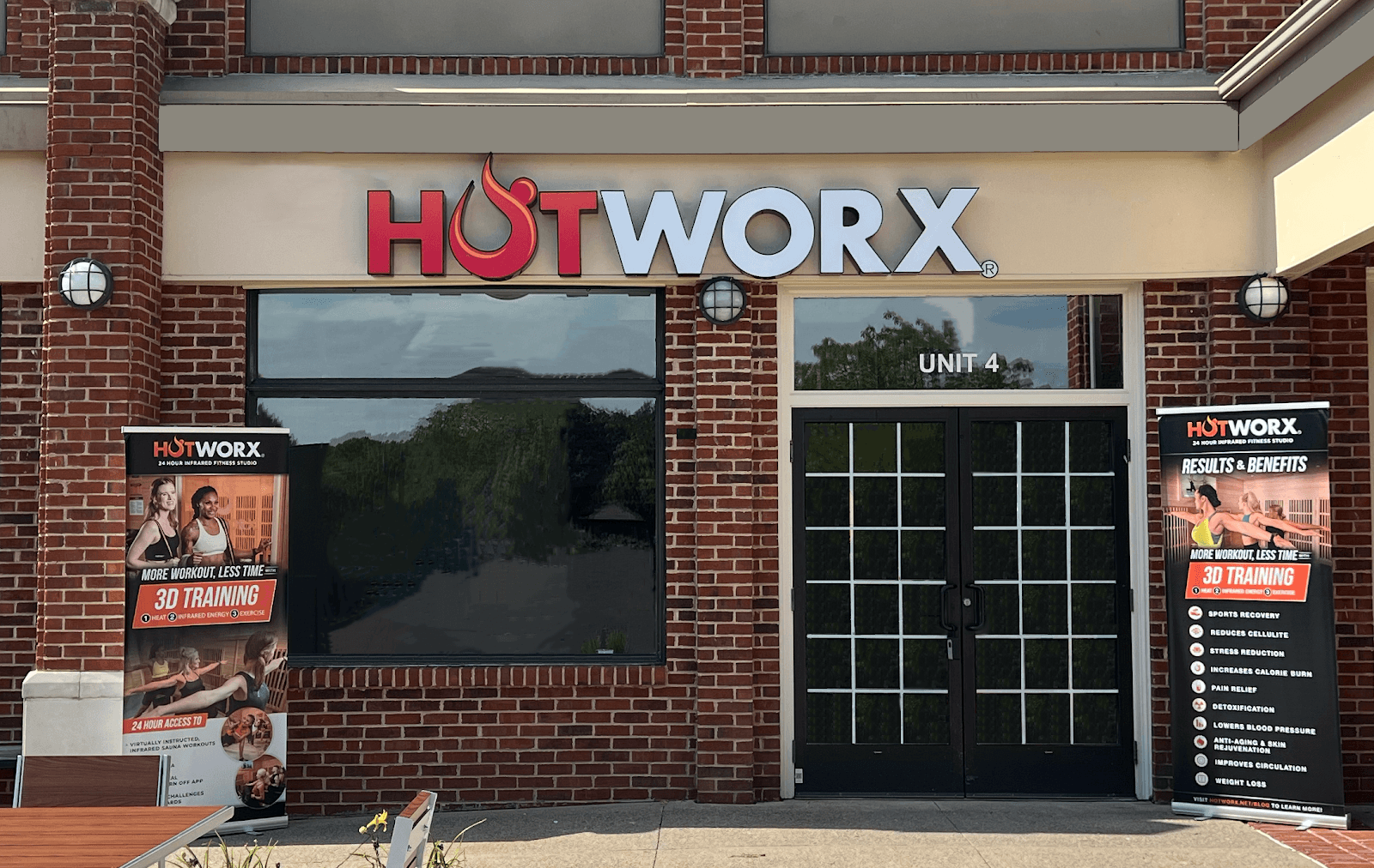 HOTWORX - Doylestown, PA - Mercer Square
