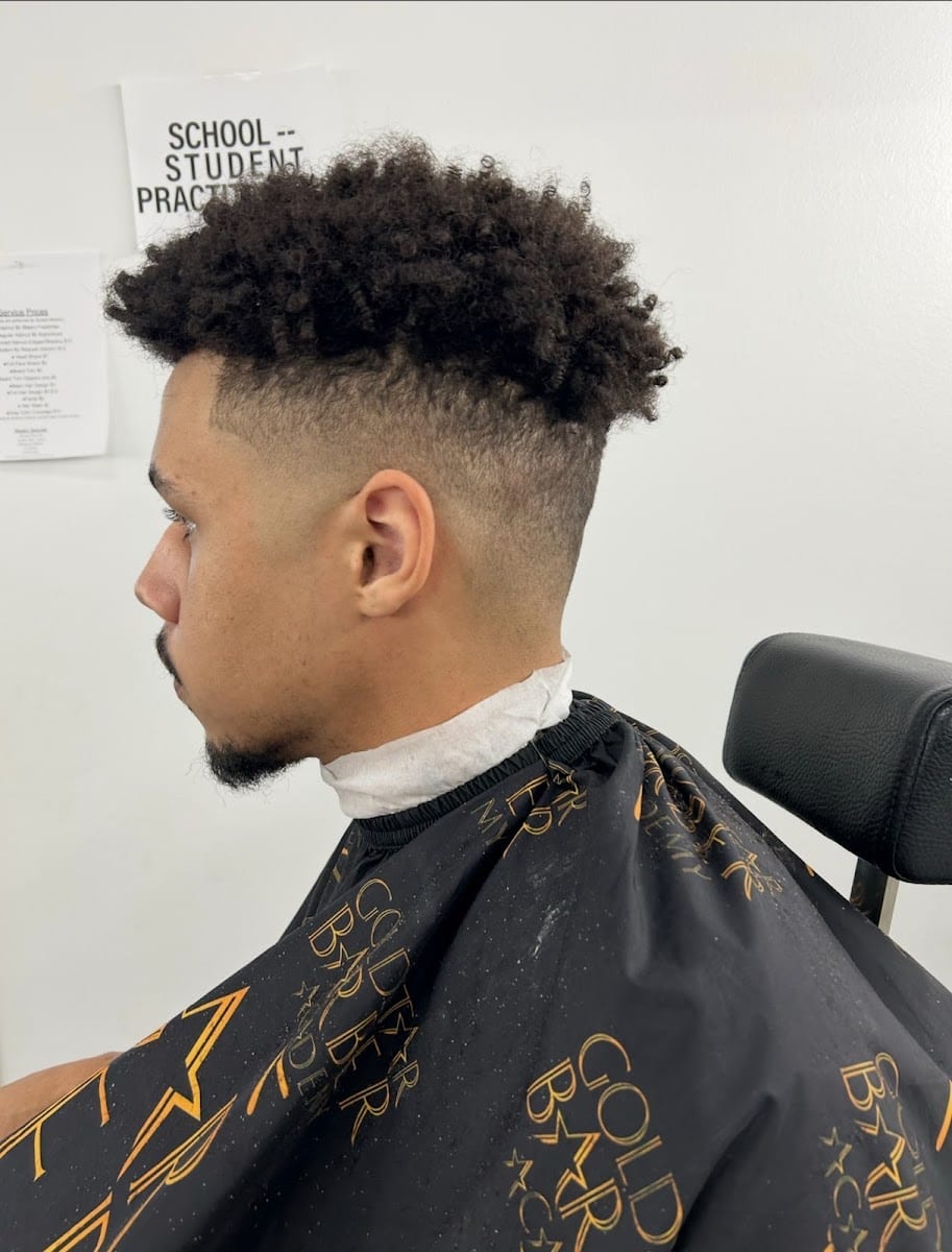 The Not Grumpy Barber, photo 3