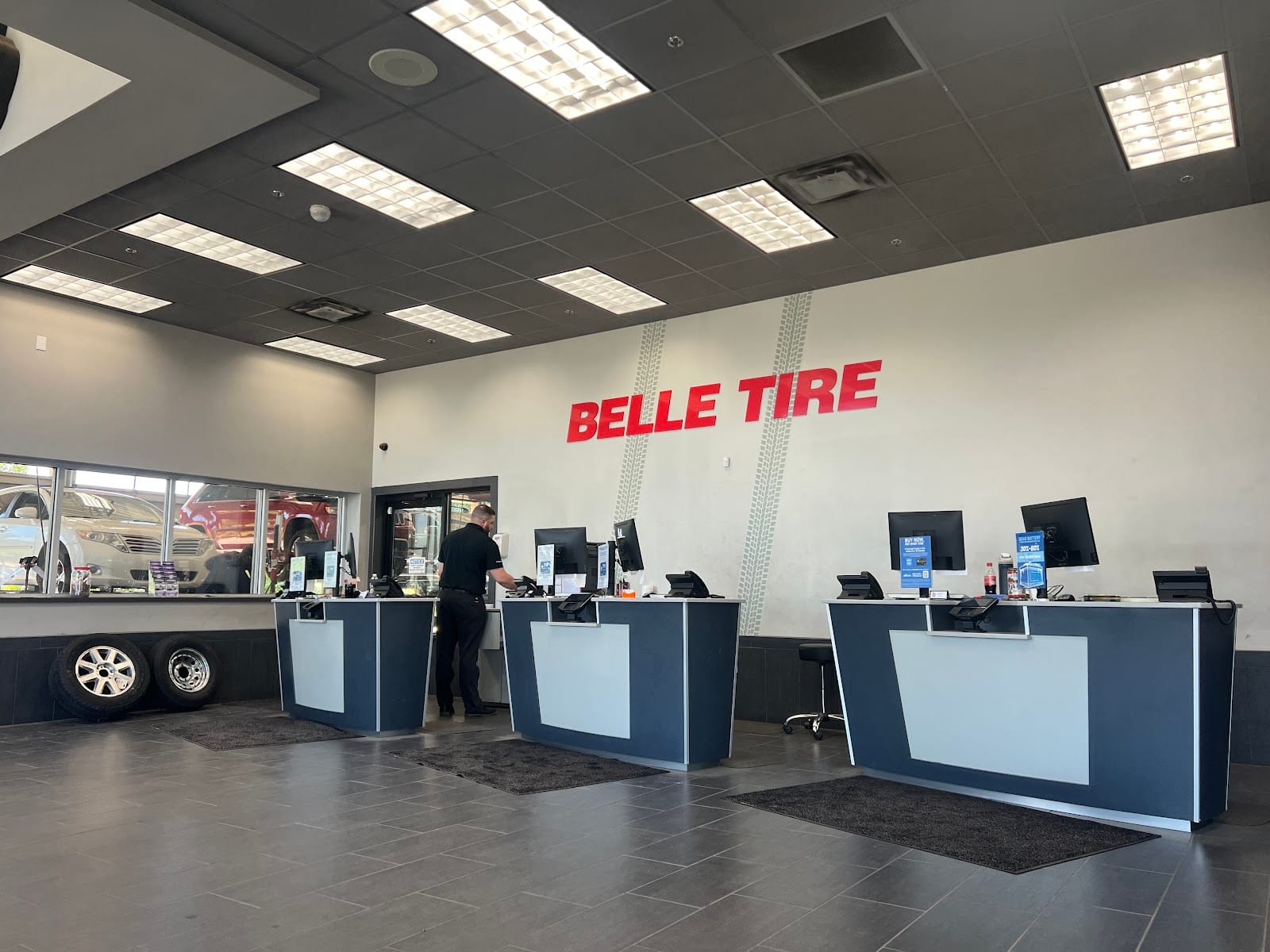 Belle Tire, photo 3