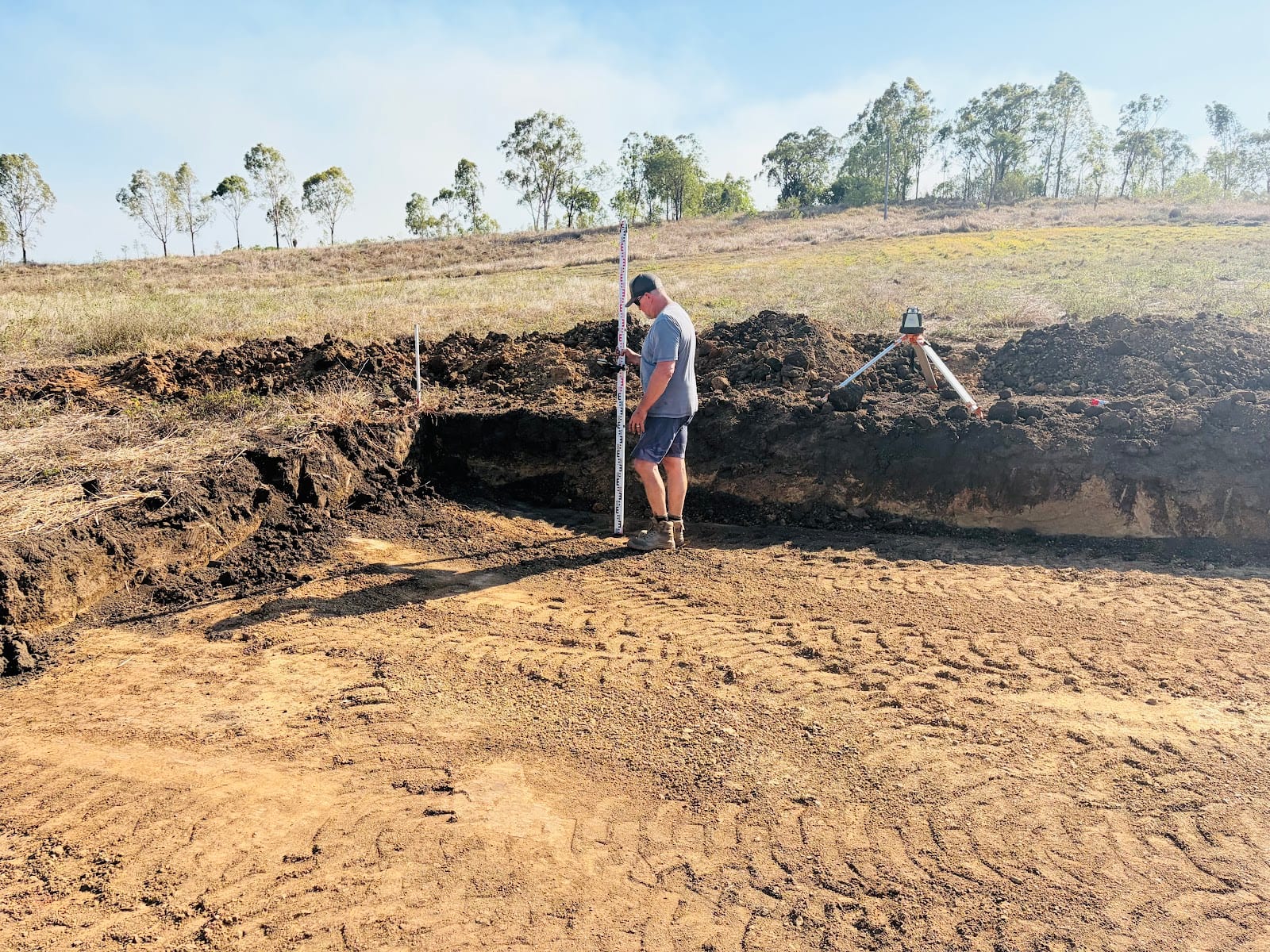 Scruff's Backhoes and Earthworkx