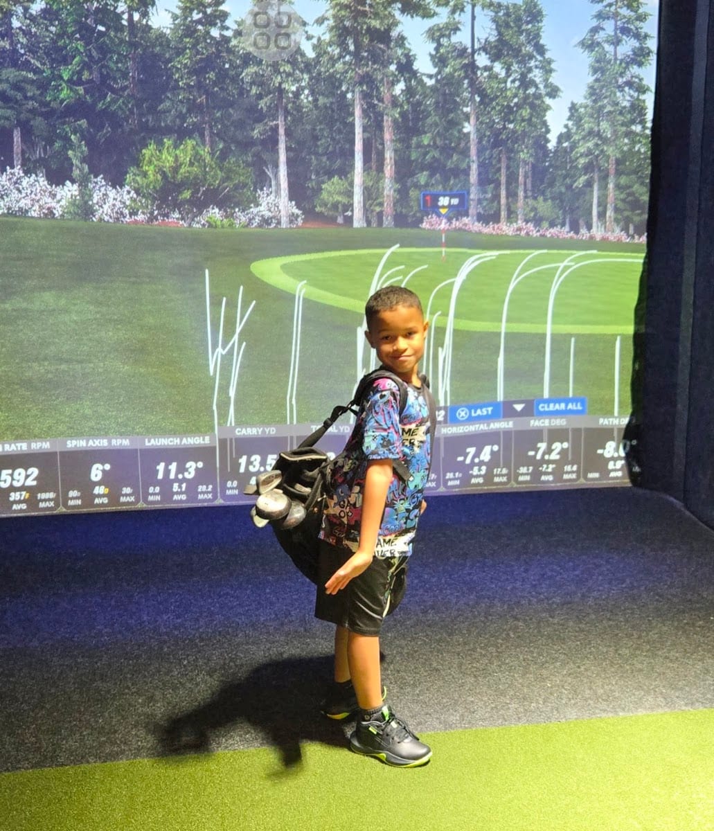 Rev’s Golf Lounge, photo 4