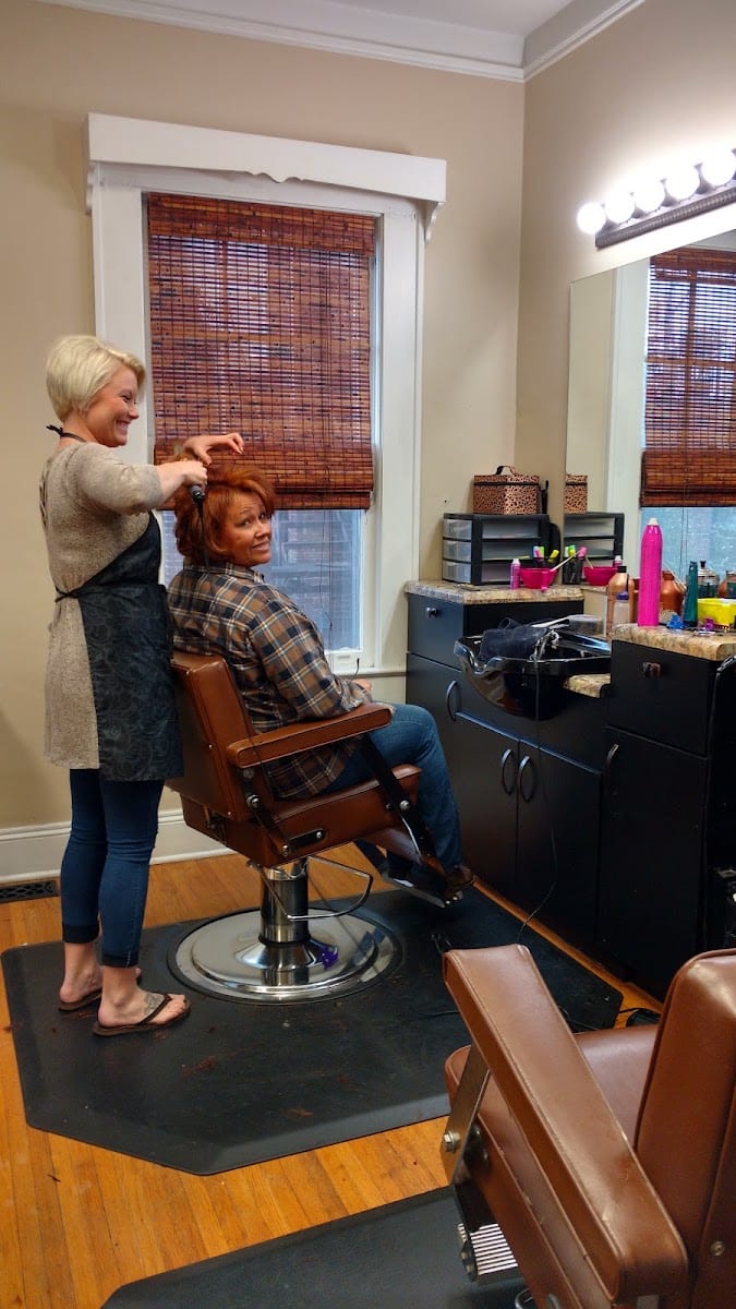 The Salon at 1011, photo 2