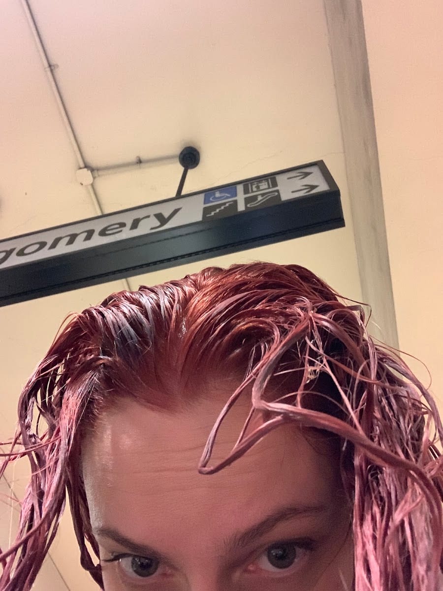 Salon Nine, photo 4