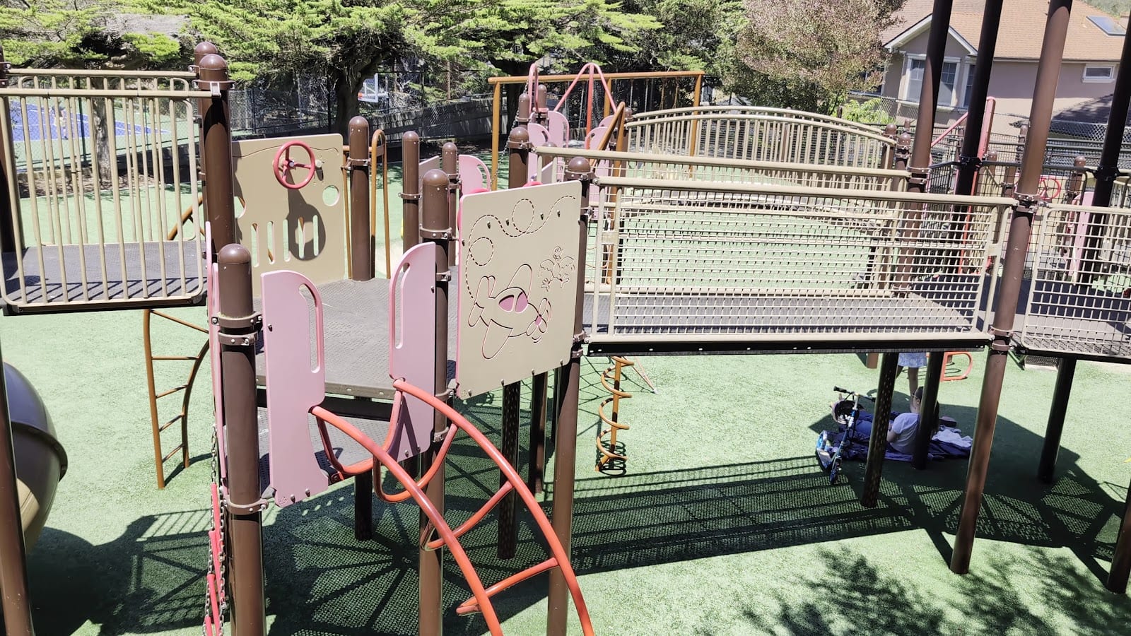 J.P. Murphy Playground Park, photo 2
