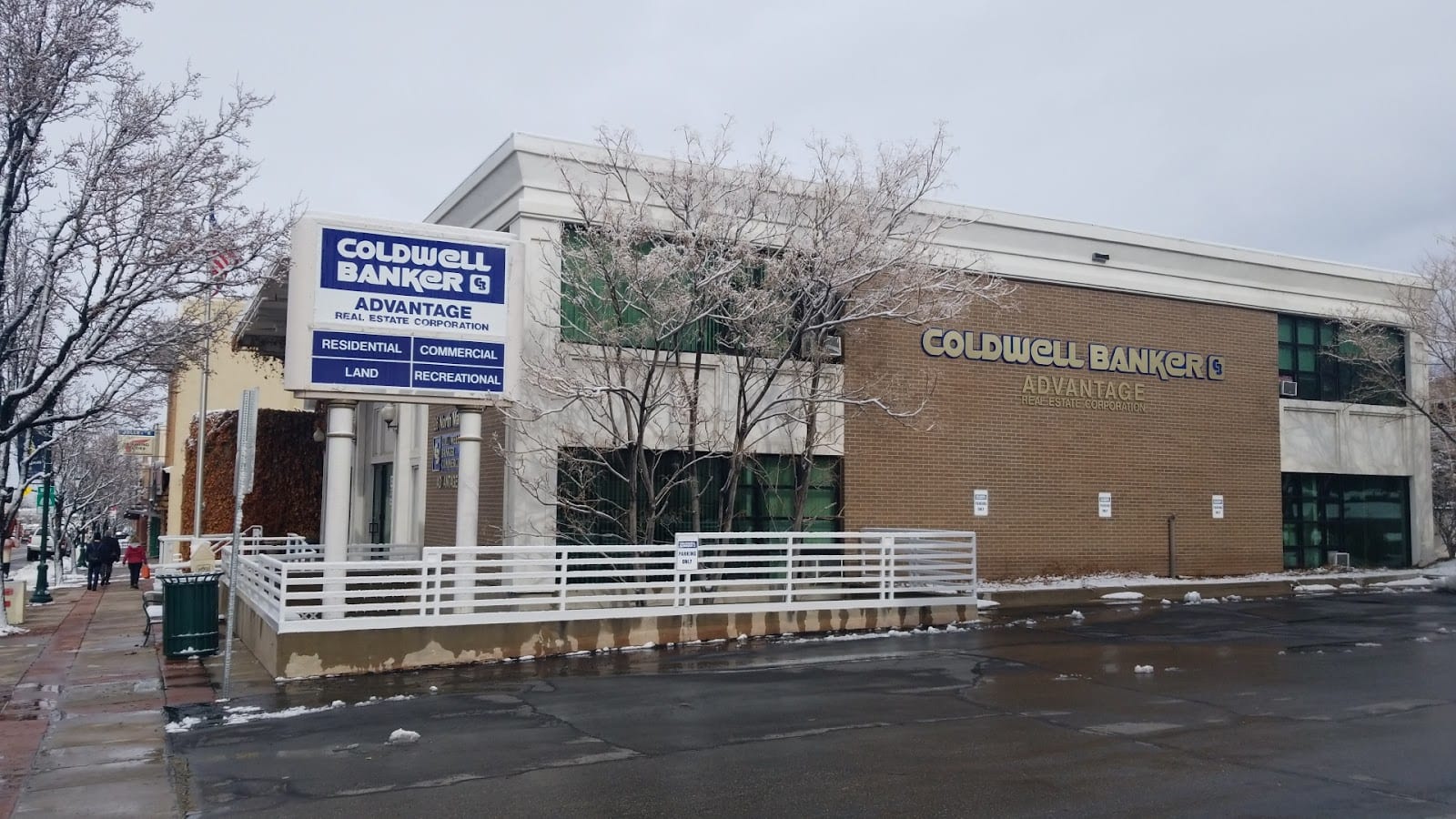 Coldwell Banker Commercial Advantage - Dan Roberts