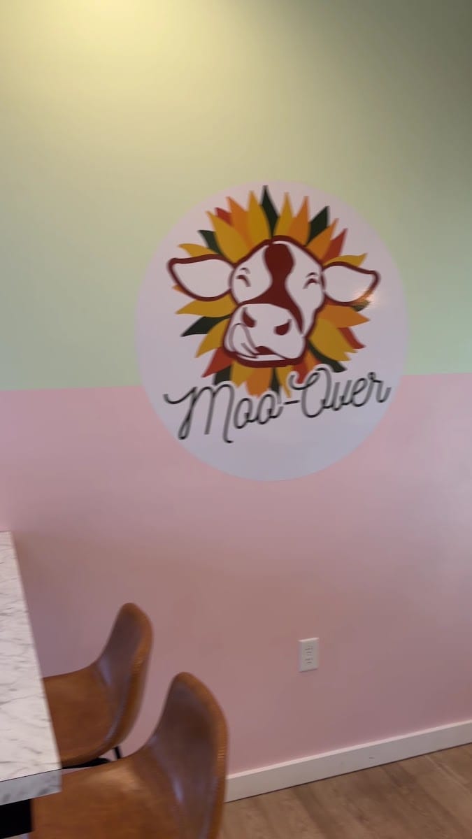 Moo-Over, photo 3