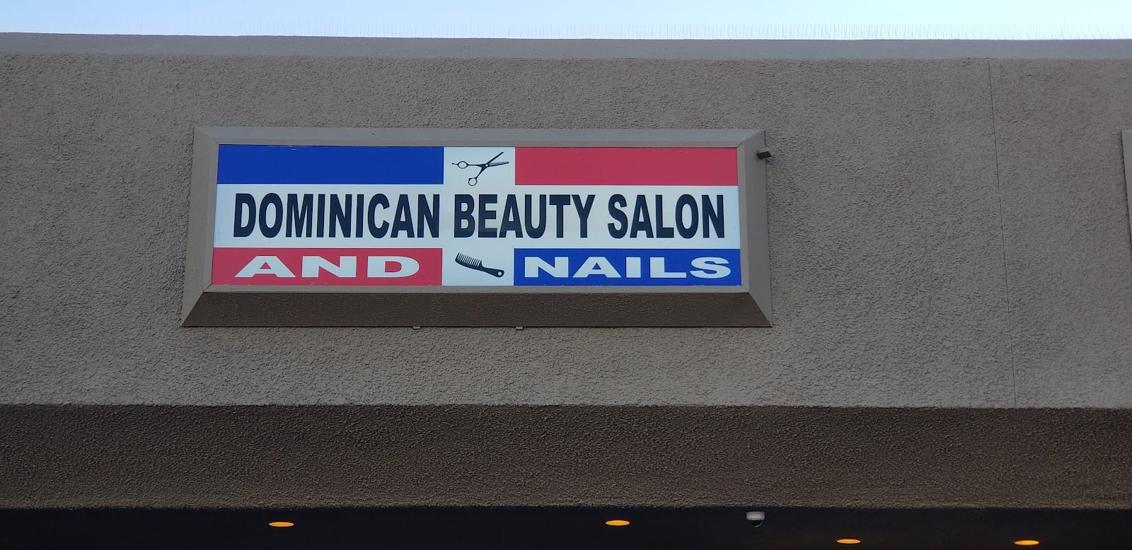 DOMINICAN BEAUTY SALON