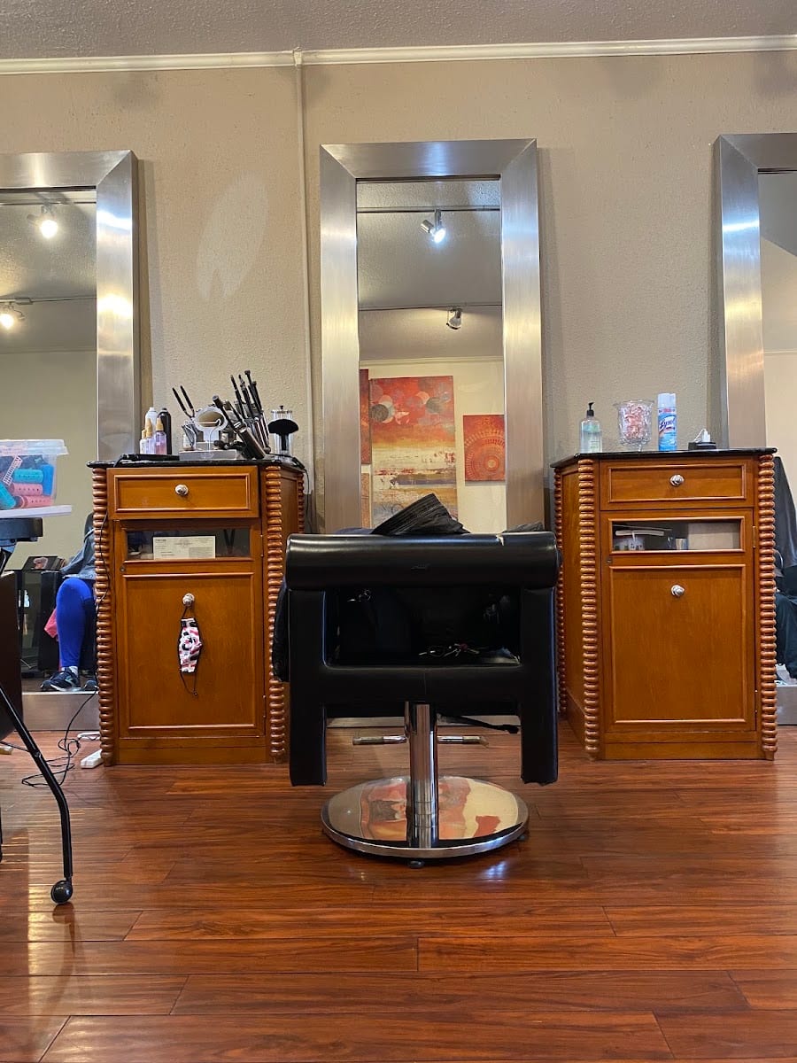 Glitz Hair Salon, photo 2