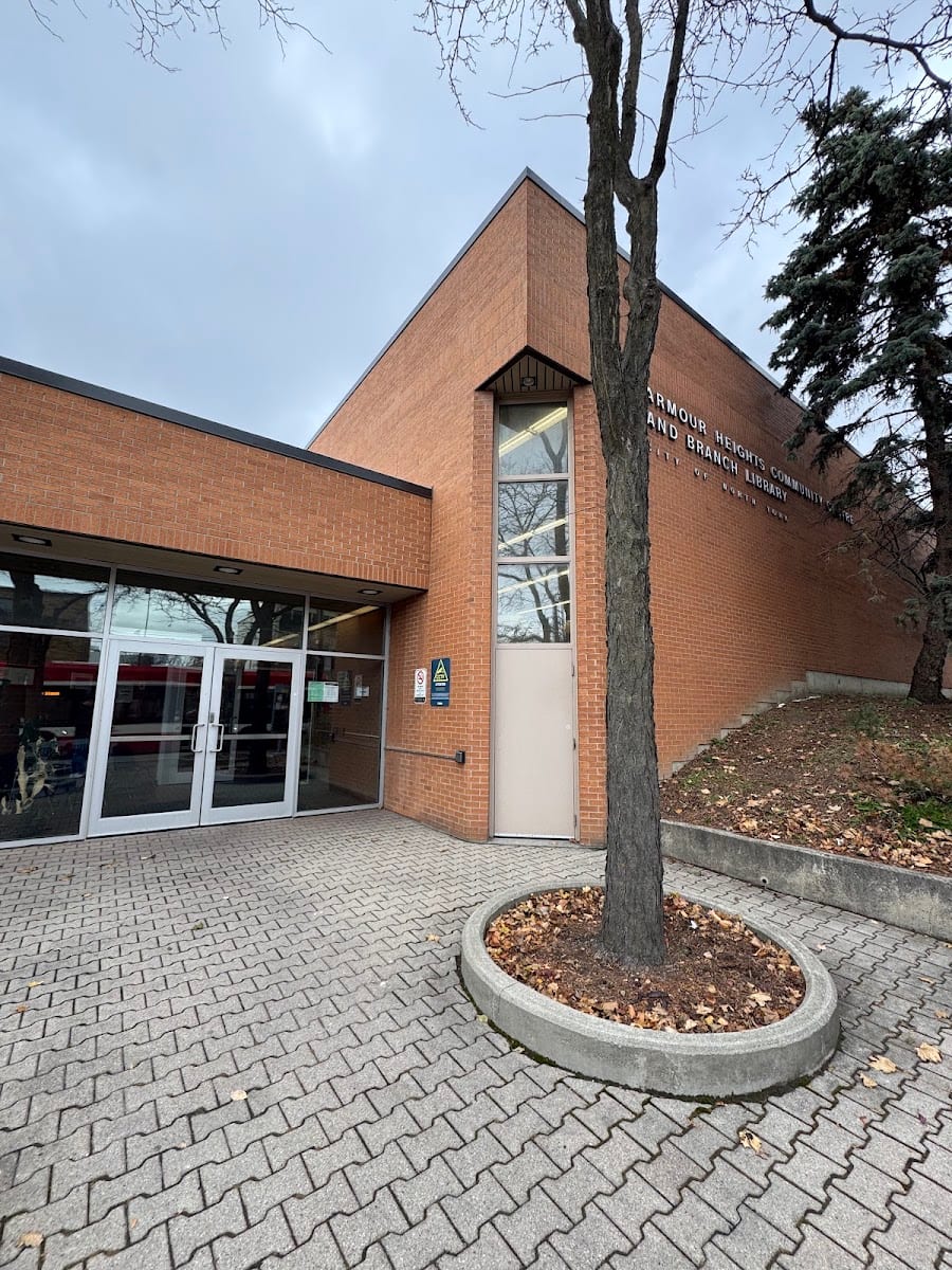 Armour Heights Community Centre, photo 3