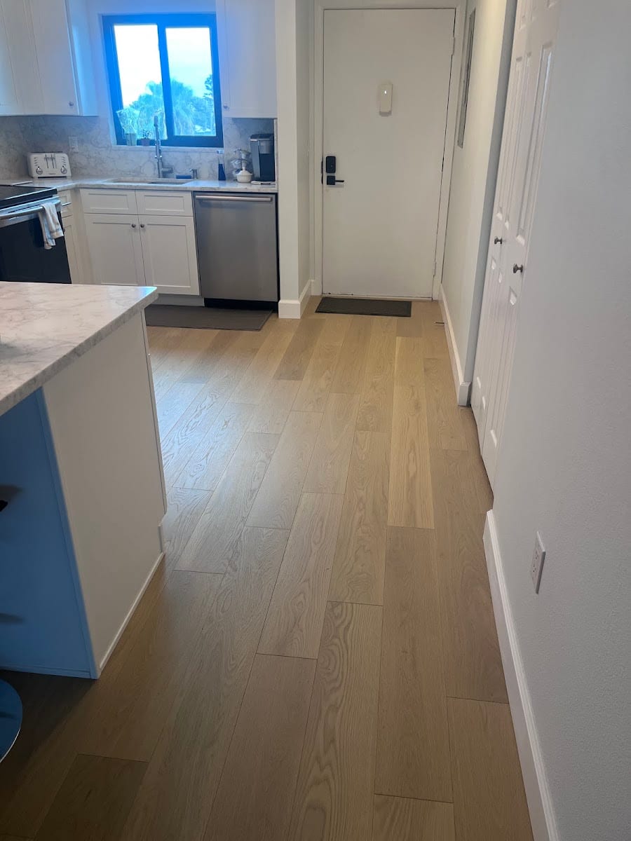 Flooring 941 LLC