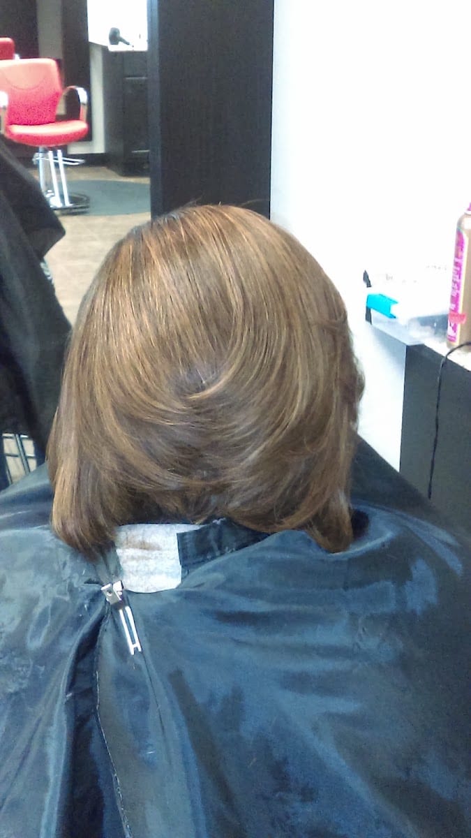 Tizzy's Hair Salon