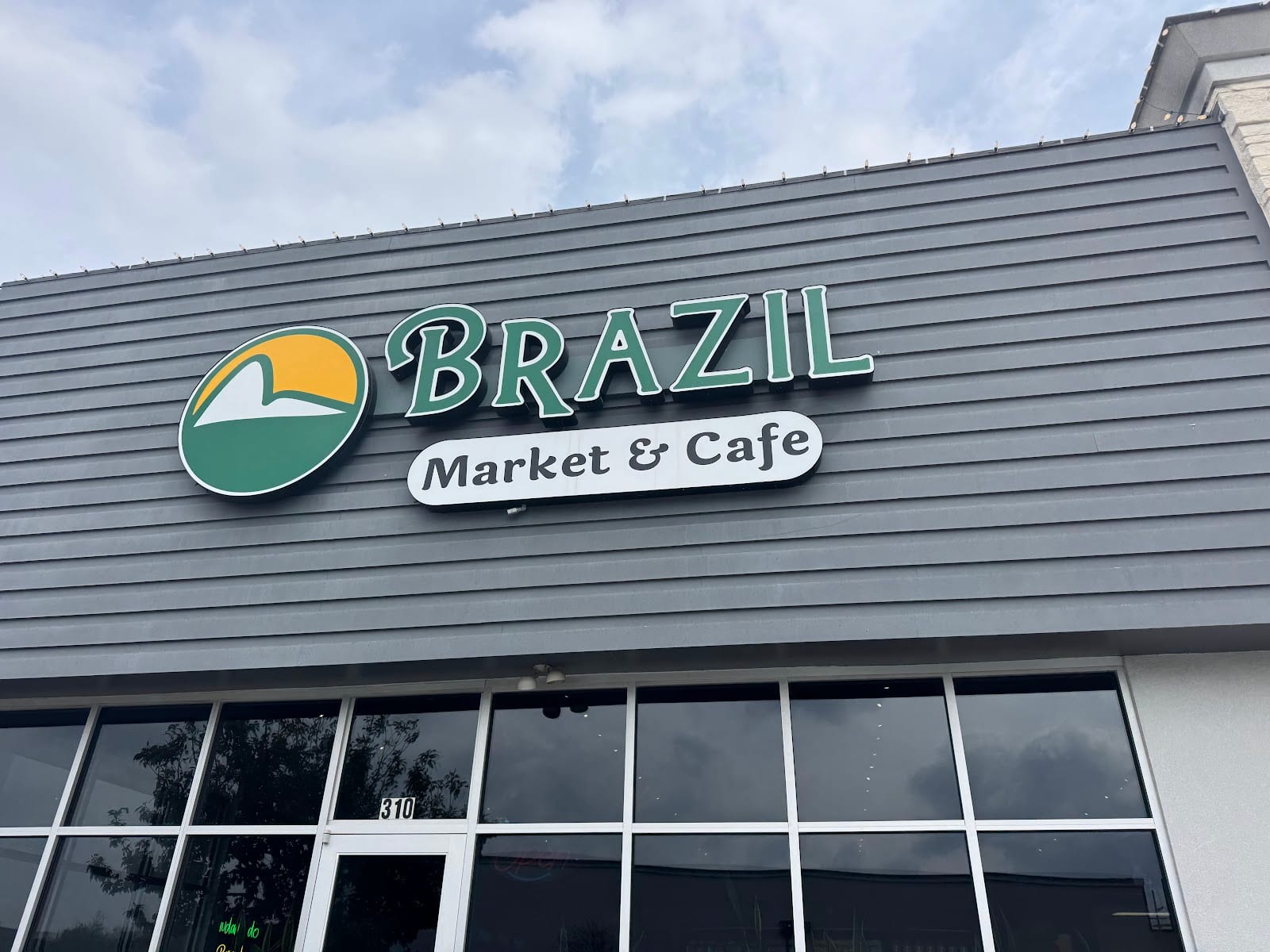 Brazil Market & Cafe, photo 2