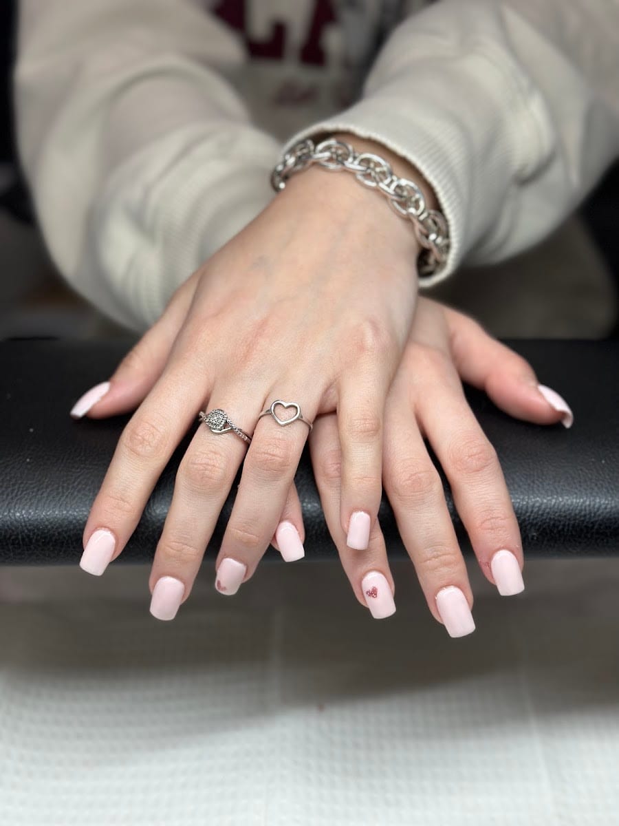 Bloom Nails Jax