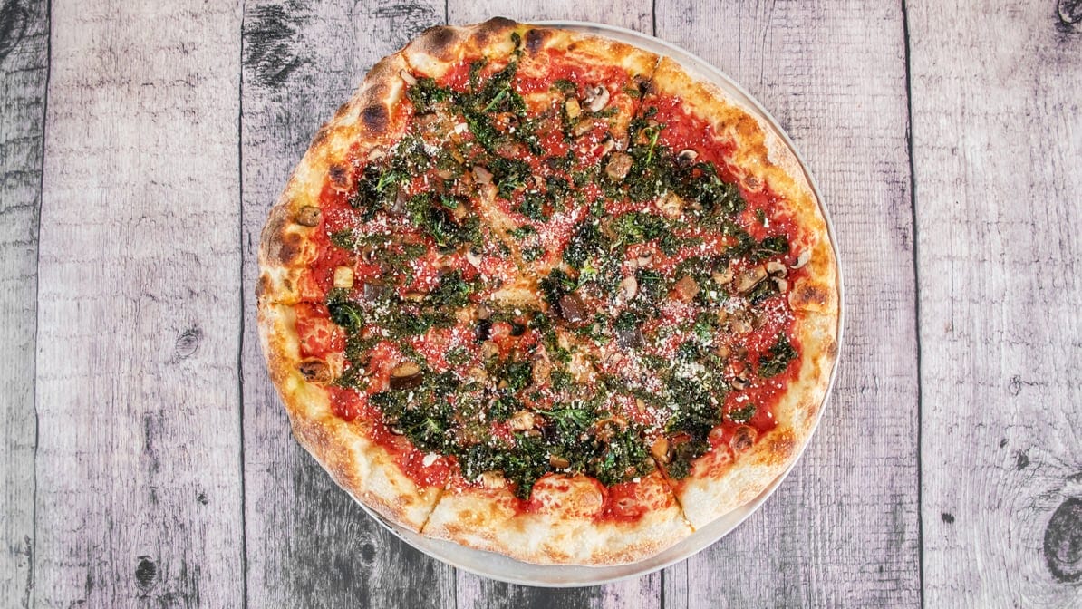 WHOLE SLVCE Pizza