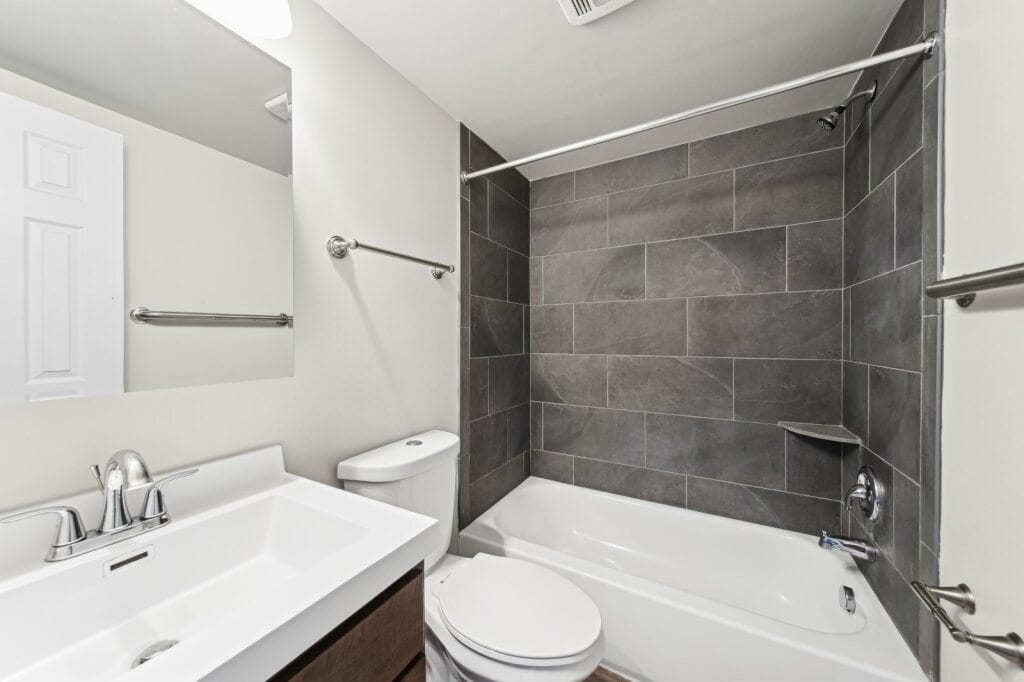Williamsburg Apartments, photo 4