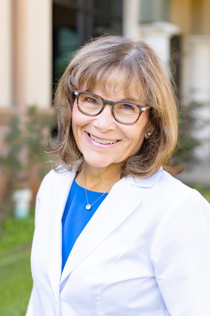 Vicki L. Schnell, M.D., photo 3