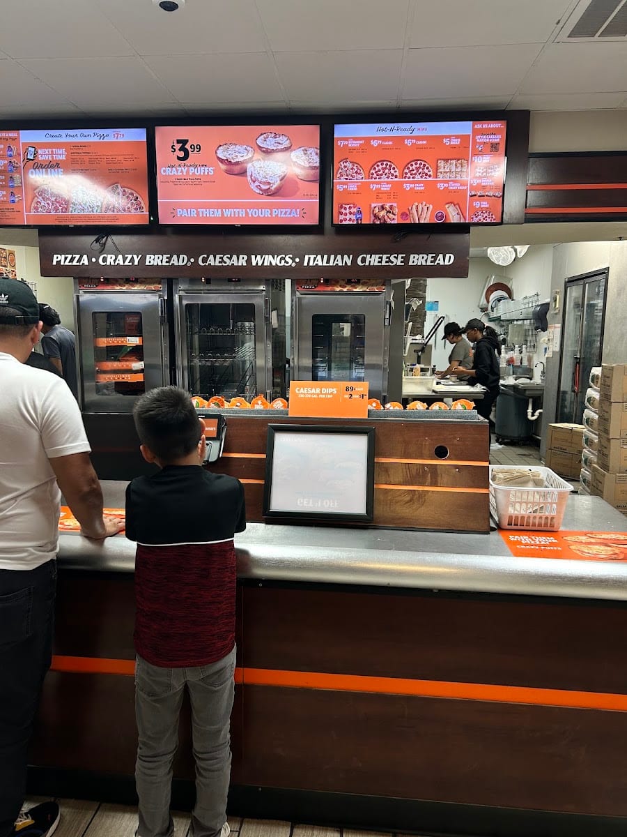 Little Caesars Pizza, photo 2
