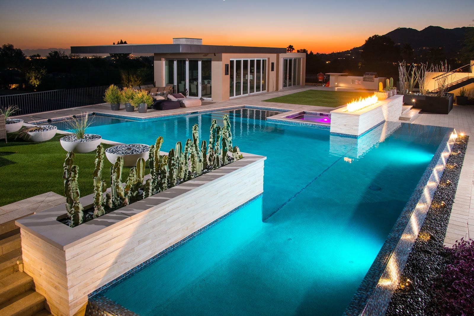 Mossman Brothers Pools, photo 2