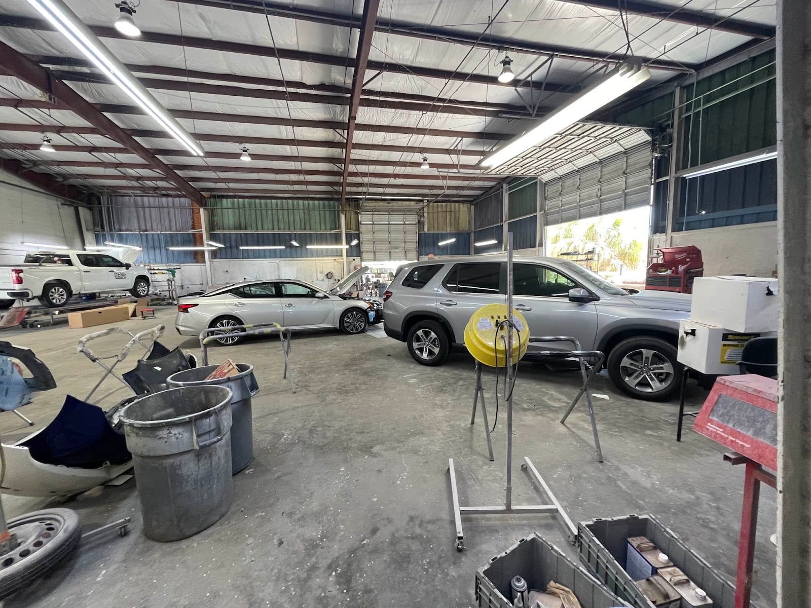 Bella Venice Nissan Collision Center, photo 3
