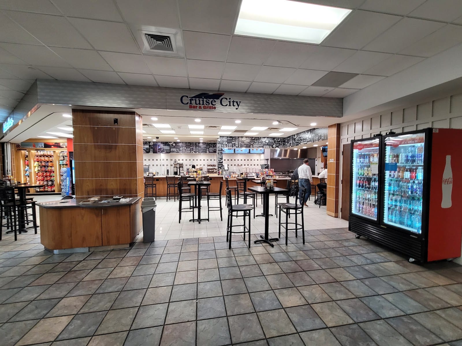 Cruise City Bar & Grille