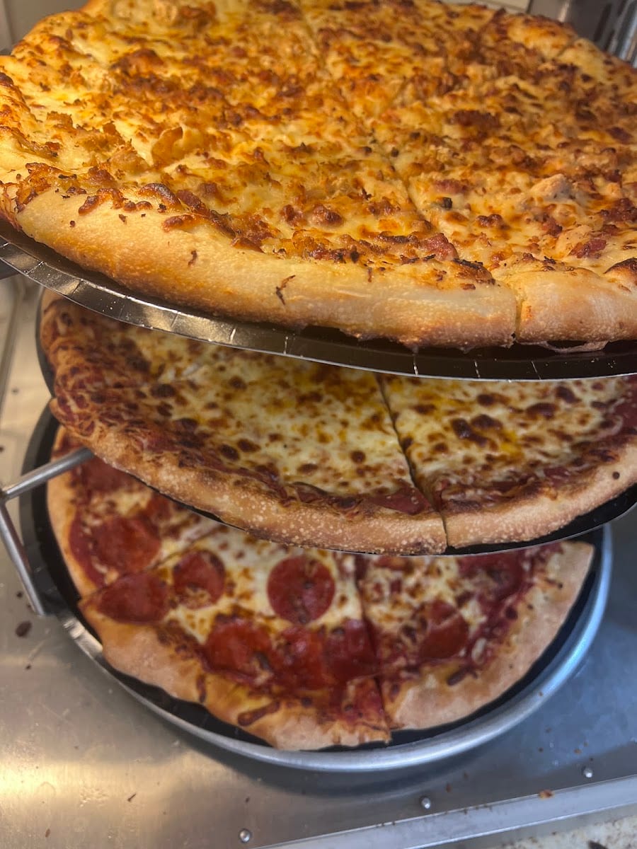 Pizza Plus Logan, photo 4