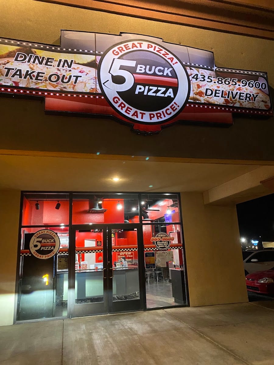 5 Buck Pizza, photo 4