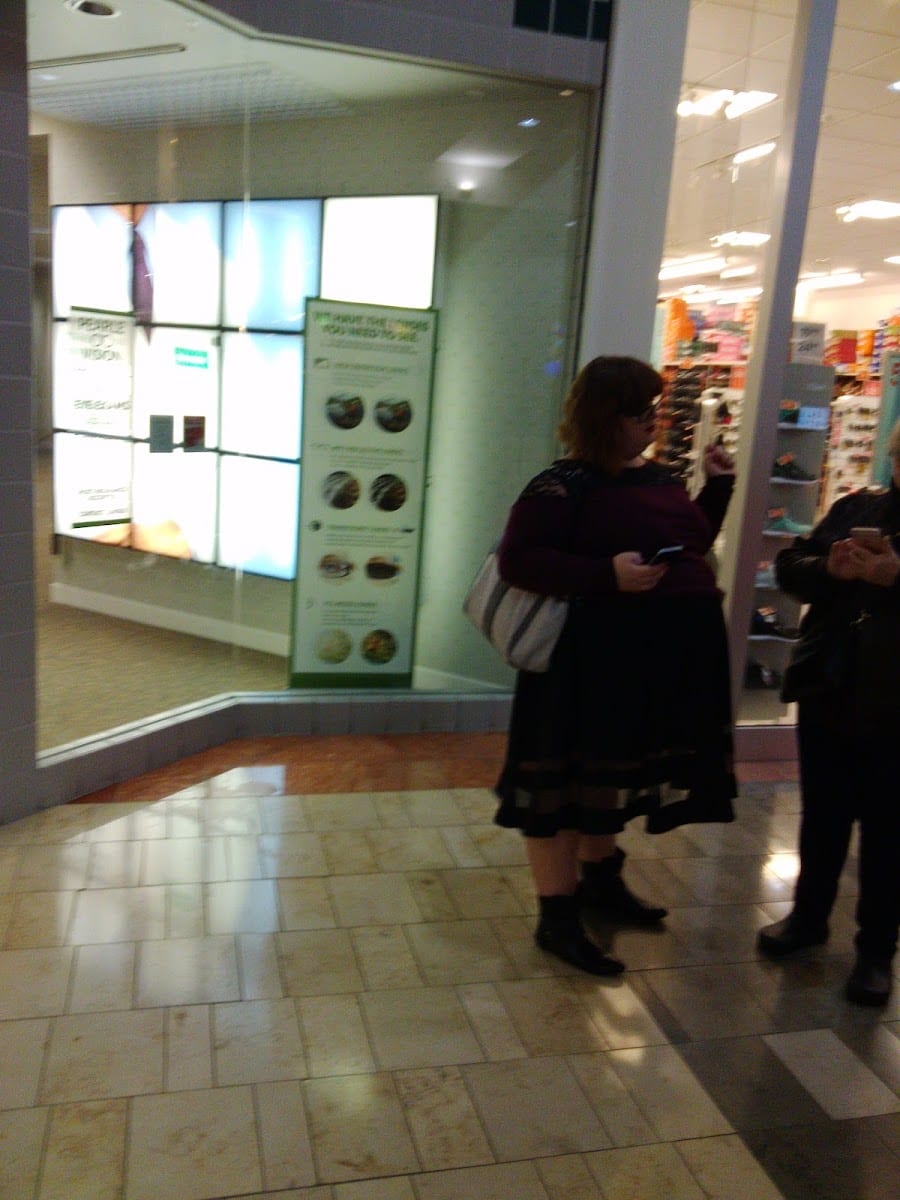 Pearle Vision, photo 3