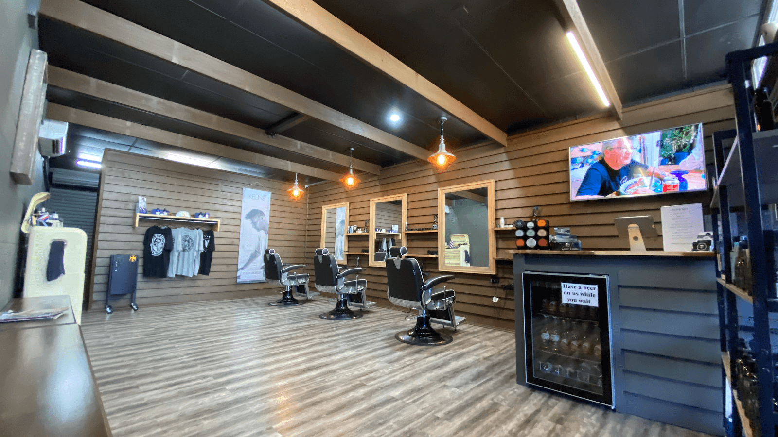 Alpha Cuts Mackay, photo 2