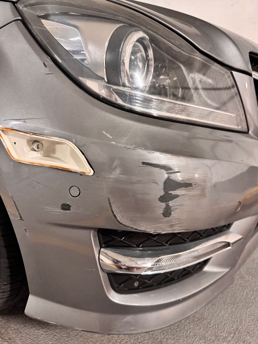 Omega MP Autobody