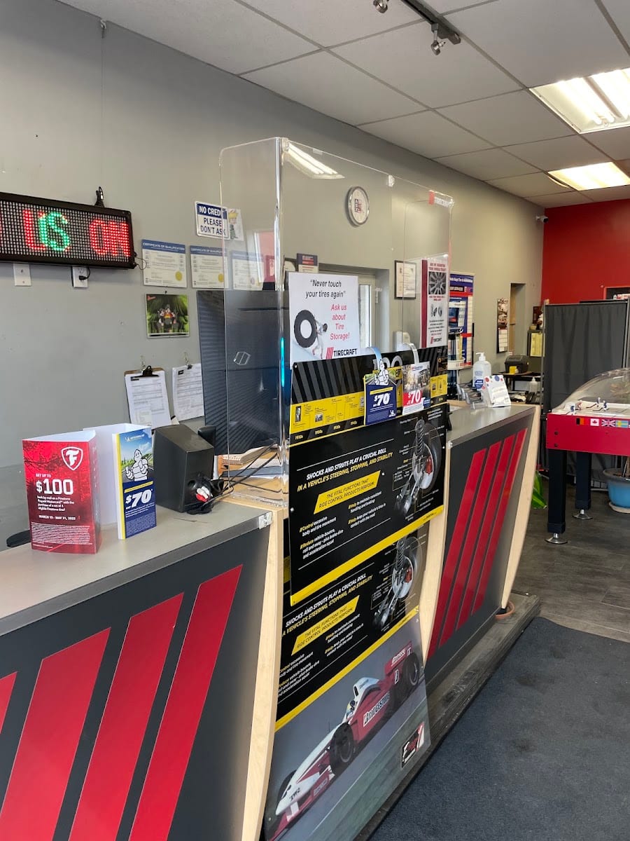 Auto Guyz Tire + Automotive, photo 3