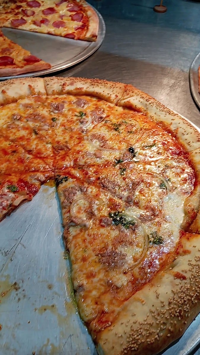 Benny's Pizza, photo 2