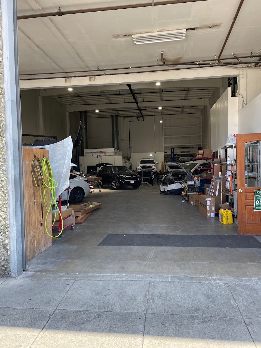 Too Good Auto Body Repair, photo 3