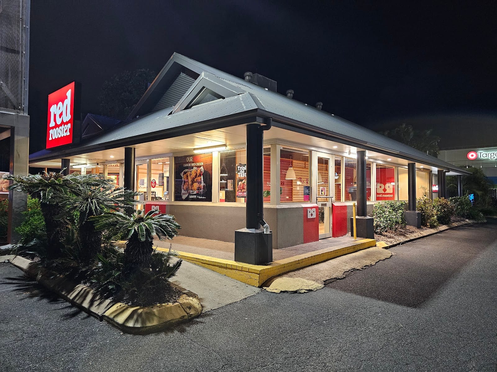 Red Rooster Caneland - Drive Thru, photo 2